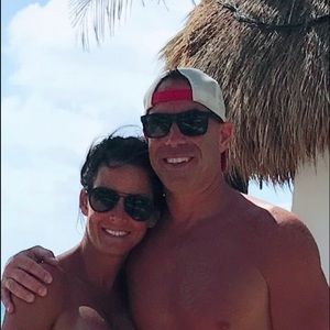 Meet your Posher, Tom